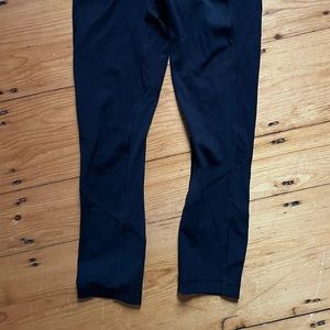 black lululemon 25” align leggings